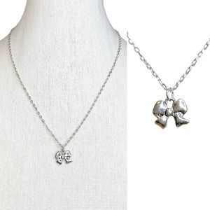 Vintage NOS Y2K Coquette Bow Dainty Silver Tone Pendant Necklace